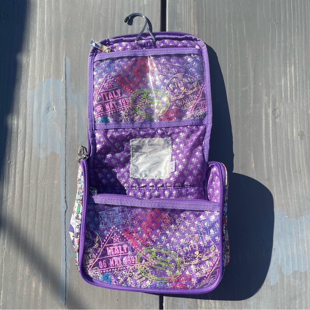 Tokidoki Folding Toiletry Bag